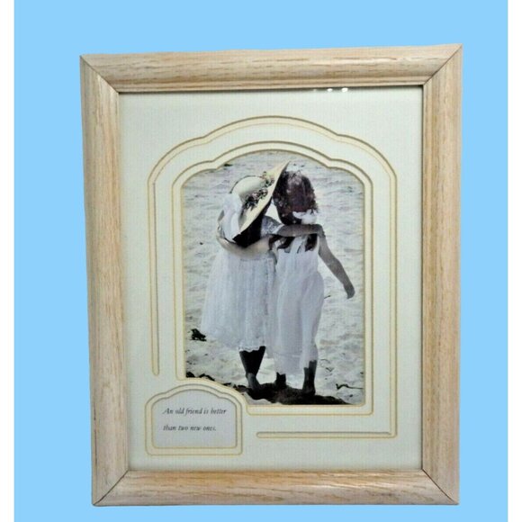 Framed Photo Two Girls Matted Valentine An Old Friend Is Better Than 2 New Ones - Picture 1 of 6